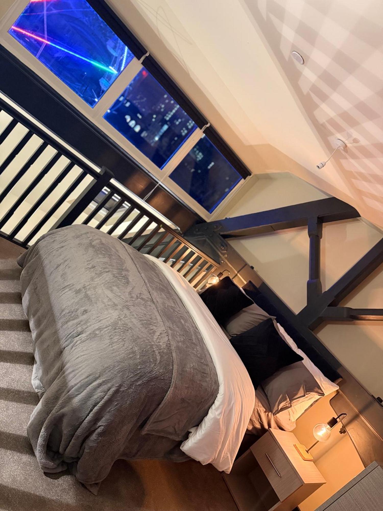 Cosy Mezzanine Apartment Leeds City Centre 外观 照片